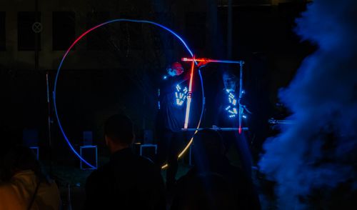 Duo LED Show mit 2 Artisten und LED Stäben